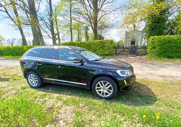 Volvo XC 60 cena 79000 przebieg: 280000, rok produkcji 2017 z Chojnice małe 497